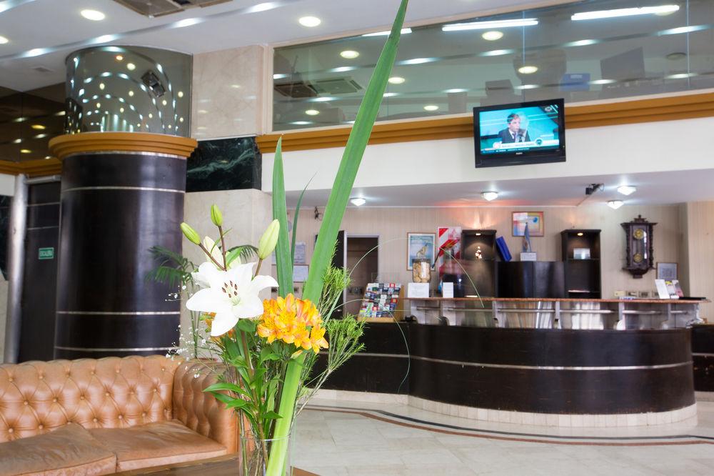 Hotel Hr Plaza Luxor Buenos Aires Esterno foto